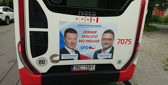 Reklamní slogan kandidáta do Senátu za SPD Tomáe Anderleho rozhoil jednoho z...