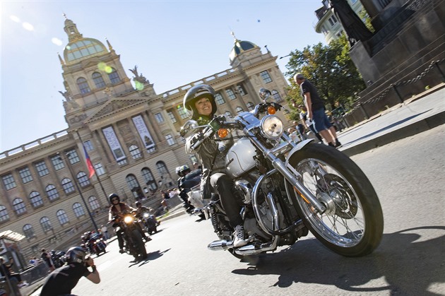 Sjezd motorkářů i bezpečnostní konference. Prahu čekají o víkendu uzavírky