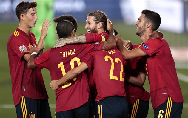 Ramos pomohl v Lize národů dvěma góly k jasné výhře Španělů nad Ukrajinou