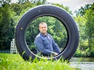 Firma Tomket vyrábí pneumatiky mimo jiné v ín, kde má partnera. Hlavním...