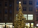 Olomoucké vánoní trhy kadoron lákají davy lidí, na snímku zahájení tch...