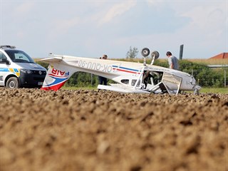 U dálnice D5 se pokusilo nouzově přistát malé letadlo. (5. září 2020)