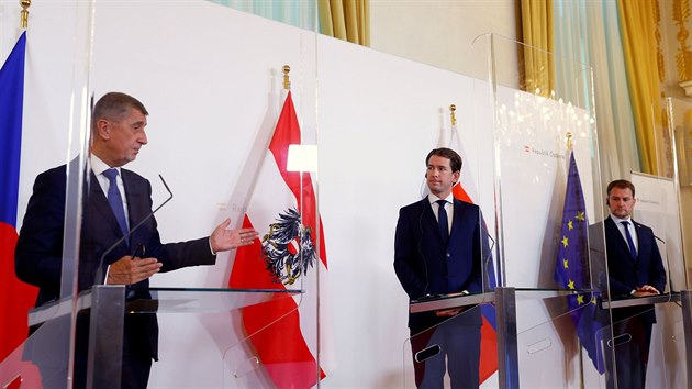 Premir Andrej Babi se ve Vdni setkal se slovenskm kolegou Igorem Matoviem a rakouskm kanclem Sebastianem Kurzem. (9. z 2020)