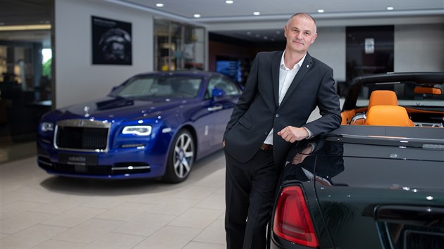 Praha 4 9. 2020 ROLLS ROYCE PRAHA SHOW ROOM PRAHA Jindich Jedk Fotografovno pro Auto-Moto. FOTO:MAFRA-MICHAL SVACEK FOTO:MAFRA-MICHAL SVEK