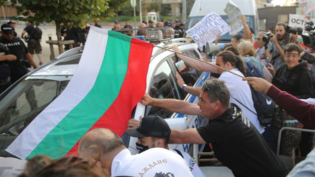 Bulhai znovu protestuj proti vld premira Borise Bojkova. (2. z 2020)