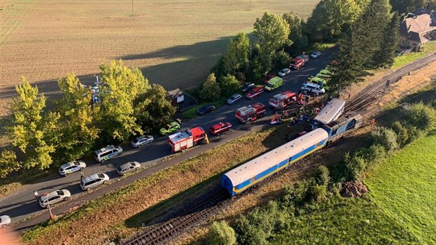 Srážka osobního vlaku s diagnostickou soupravou na Domažlicku (9. září 2020)