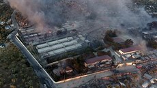 Uprchlický tábor Moria na ostrov� Lesbos zni�il po�ár. (9. zá�í 2020)