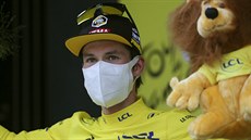 Po 9. etap Tour de France se do lutého trikotu oblékl Primo Rogli.
