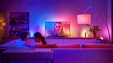 Zadní osvětlení televizorů Philips přidá na atmosféře sledovaného filmu.