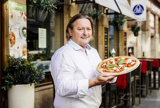 Jan Muátko, majitel restaurací Pizza Coloseum