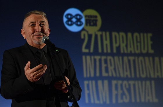 Prezident filmového festivalu Febiofest Fero Feni pi zahájení 27. roníku...