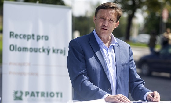 Jií Zemánek na snímku z roku 2020, kdy byl lídrem kandidátky SSD a hnutí Patrioti pro krajské volby v Olomouckém kraji.