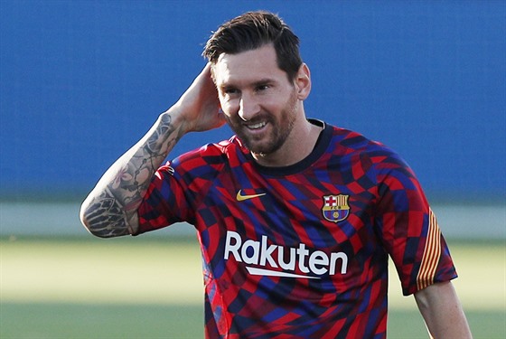 Lionel Messi z Barcelony ped pípravným zápasem s Gimnastic Tarragona