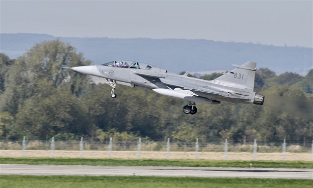 Dny NATO v Ostrav. JAS-39 Gripen védského letectva