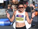 Marcela Joglová dobíhá do cíle Ústeckého plmaratonu