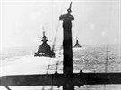 Eskadra nmeckých válených lodí  Scharnhorst, Gneisenau a Prinz Eugen ...