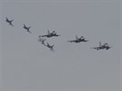 Dny NATO v Ostrav. Formace sedmi letoun JAS-39 Gripen