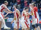 Pardubití basketbalisté se radují z triumfu v Alpe Adria Cupu.