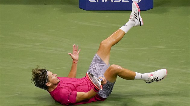 Dominic Thiem pad v semifinle US Open.