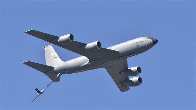 Dny NATO v Ostrav. Americk tanker KC-135
