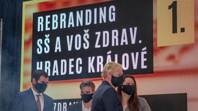 V kategorii Zdravotn pe a farmacie zvtzil Rebranding Stedn a vy odborn zdravotnick koly Hradec Krlov (9. 9. 2020)