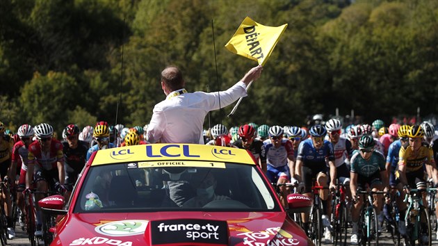 Christian Prudhomme startuje 18. etapu Tour.