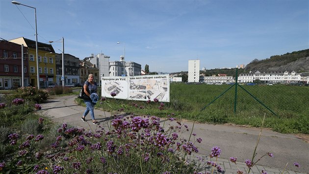 Slogan o Lidlu zmizel, zstalo jen nkupn centrum.