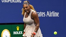 Serena Williamsová bhem semifinále US Open tradin nechávala volný prchod...