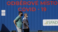 Odbrové místo na testování na onemocnní covid-19 u lutých lázní v Praze....