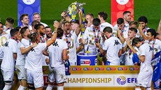 Po estnácti letech se Leeds jako suverénní vítz Championship letos vrátil do...