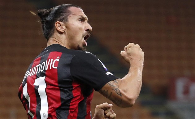 Dvougólový Ibrahimovic zařídil AC Milán vítězný vstup do sezony