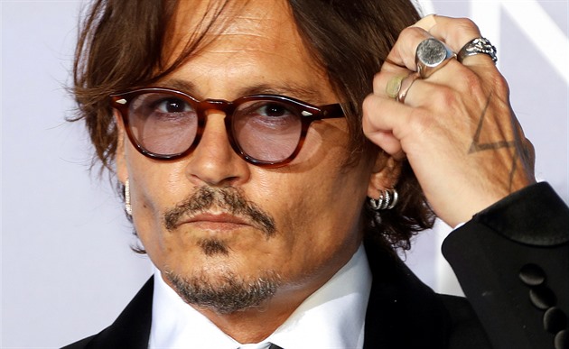Johnny Depp už si kouzelníka nezahraje. Filmaři ho nechtějí, bil manželku