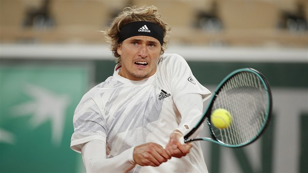 Nmec Alexander Zverev v zpase prvnho kola Roland Garros.