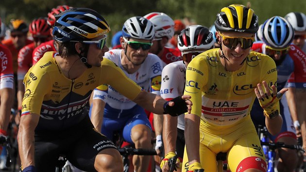 SLOVINSK DUO. Primo Rogli se bav s Tadejem Pogaarem bhem posledn etapy Tour de France.