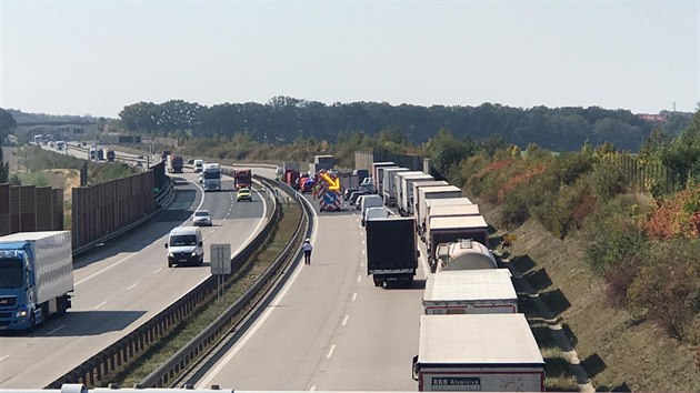 Smrteln nehoda dvou dodvek na 78. kilometru Praskho okruhu. (22.9.2020)