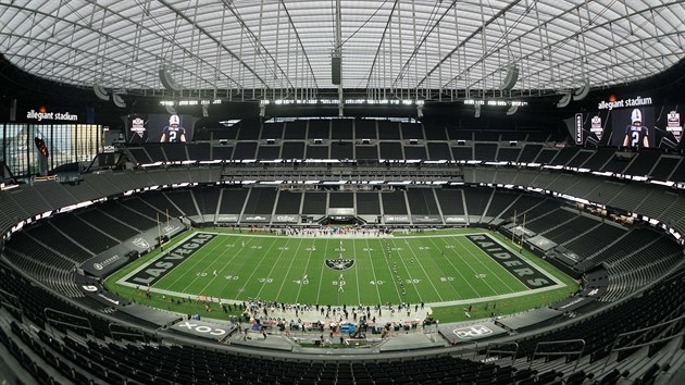 Pohled na Allegiant Stadium, domov Las Vegas Raiders