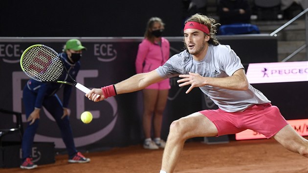 Stefanos Tsitsipas ve finle hamburskho turnaje