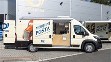 Česká pošta představila v Náchodě takzvanou Mobilní poštu. Ve speciálně...