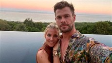 Chris Hemsworth s manelkou Elsou Pataky (27. dubna 2020)