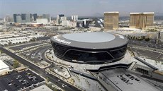 Celkový pohled na Allegiant Stadium, domov Las Vegas Raiders
