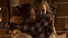 Ivana Gottová a její dcera Nelly Sofie ve filmu Karel (2020)
