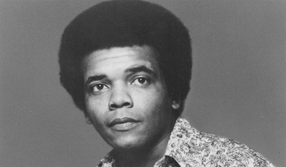 Americký zpvák Johnny Nash na archivním snímku