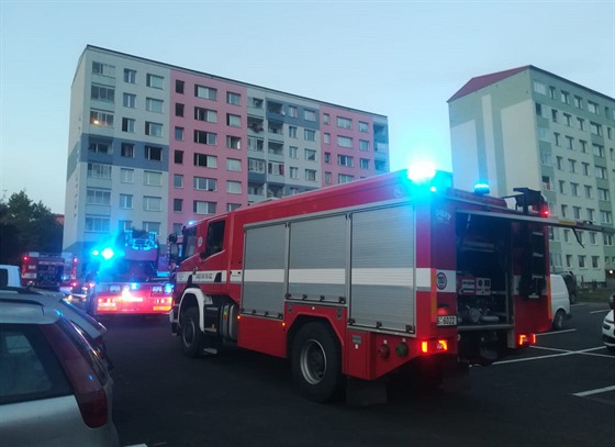 V pátek vpodvečer zasahovali olomoučtí hasiči u požáru bytu v panelovém době v...