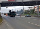 V Plzni zaala oprava ulice U Trati, na n jsou vtluky, vyjet koleje a...