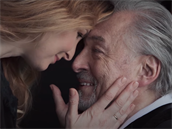 Ivana Gottová a Karel Gott ve filmu Karel (2020)