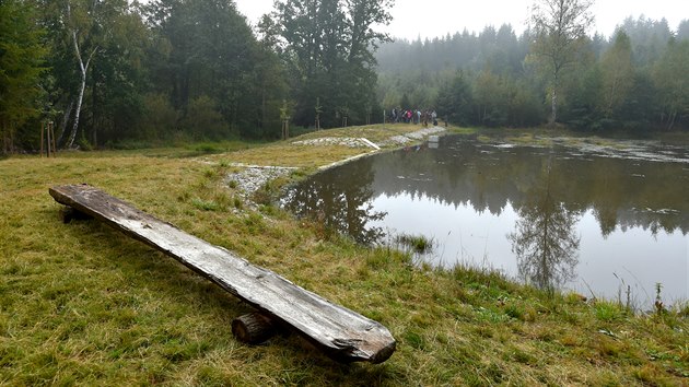 V přírodní rezervaci U Sedmi rybníků nedaleko Vojtanova představili ochranáři dokončený projekt revitalizace pěti vodních ploch.