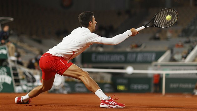 Srb Novak Djokovič ve třetím kole Roland Garros
