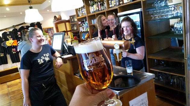 Dostáváme pivo ozna�ované jako symbol drsné p�írody, které si �ivot vzalo z...
