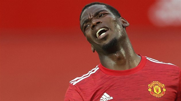 Francouzsk zlonk Paul Pogba bhem zpasu, kter Manchester United prohrl s Tottenhamem 1:6