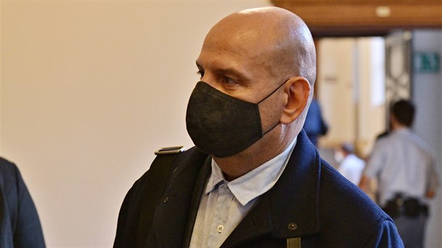 U Krajského soudu v Brně vypovídal podnikatel Saman El-Talabani jakožto korunní svědek korupční kauzy Stoka. (6.10.2020)